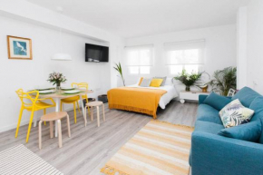 Pop Art, Apartamento Molviedro 304, Seville